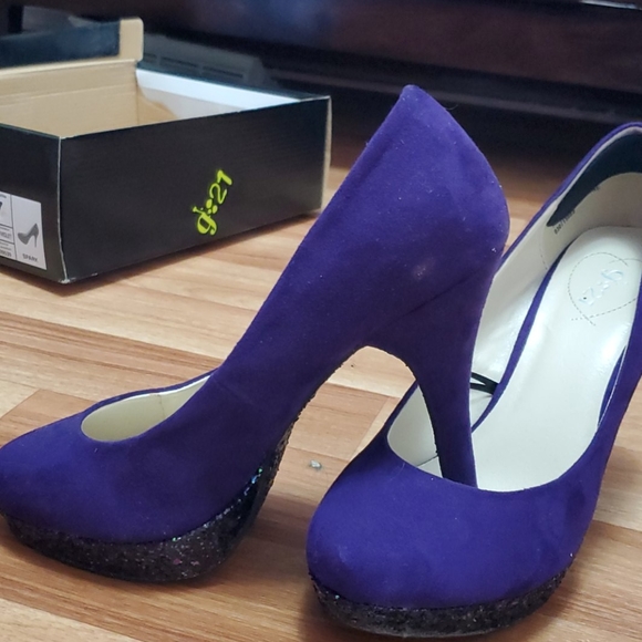 Purple sparkly heels - Picture 4 of 4